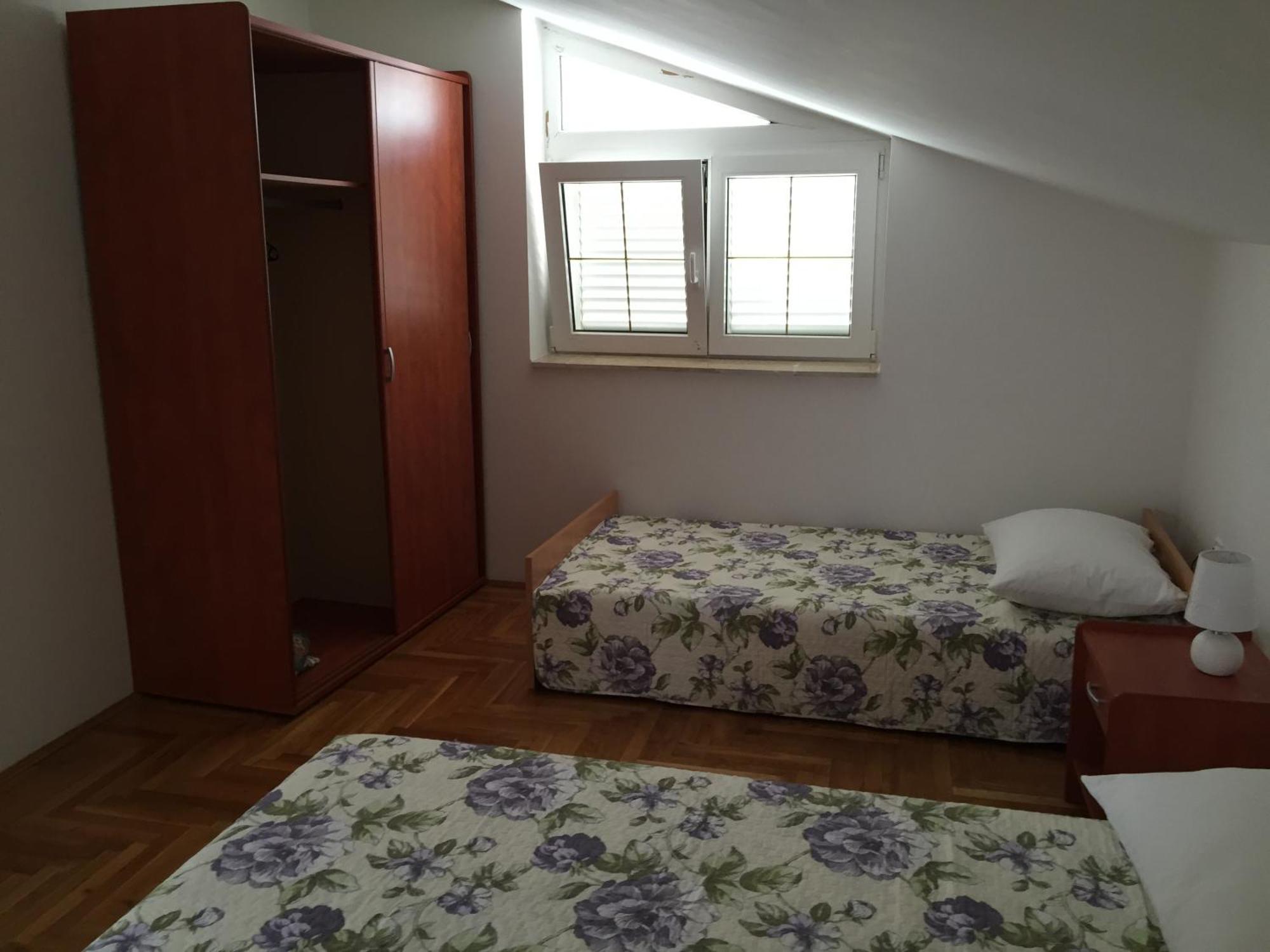 Apartments Strmecki Novi Vinodolski Habitación foto