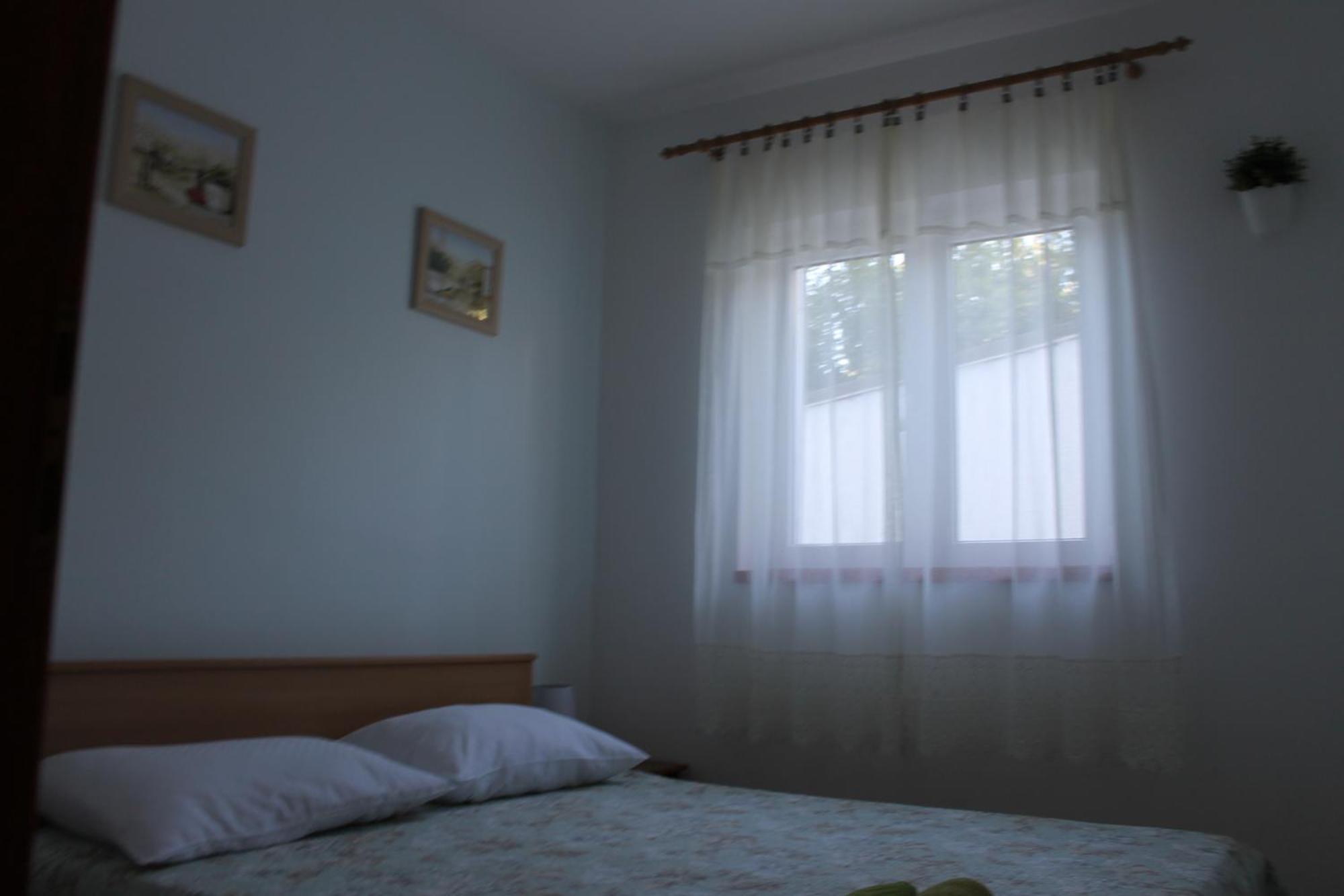 Apartments Strmecki Novi Vinodolski Habitación foto