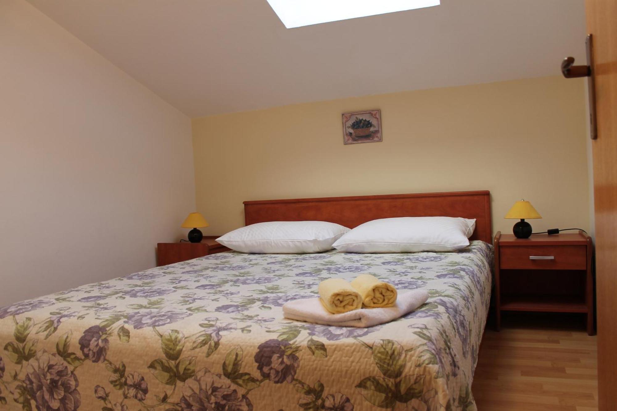 Apartments Strmecki Novi Vinodolski Habitación foto